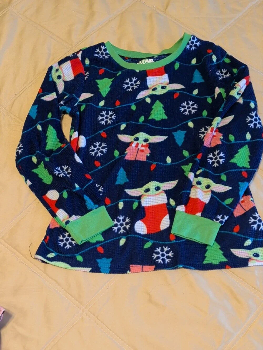 Girls Disney Holiday Character Thermal Pajama Sets - Pink & Navy